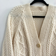 Load image into Gallery viewer, Oversized Chunky Cable-knit Cardigan
