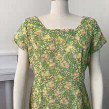 Load image into Gallery viewer, 1960s Mod Floral Dress
