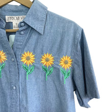 Load image into Gallery viewer, Harbour Vue Short Sleeve Sunflower Blouse
