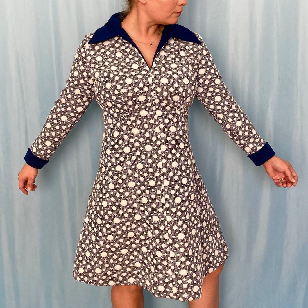 1970s Dagger Collar Mod Minidress