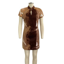 Load image into Gallery viewer, VIntage 1970s Hilo Hattie by Evelyn Margolis Brown Mini Dress
