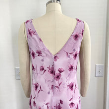 Load image into Gallery viewer, Y2K Style Johnnie M. Lilac Floral Midi Dress
