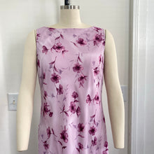 Load image into Gallery viewer, Y2K Style Johnnie M. Lilac Floral Midi Dress
