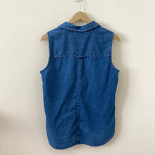 Load image into Gallery viewer, Sleeve Denim Embroidered Shirt
