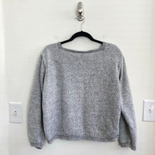 Load image into Gallery viewer, Vintage United Knitwear Heather Gray Sweater
