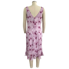 Load image into Gallery viewer, Y2K Style Johnnie M. Lilac Floral Midi Dress
