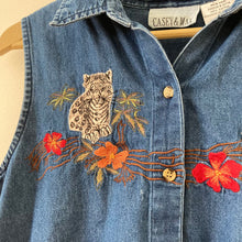 Load image into Gallery viewer, Sleeve Denim Embroidered Shirt
