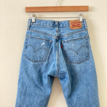 Load image into Gallery viewer, Distressed Levi&#39;s 501 Jeans
