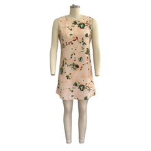 Load image into Gallery viewer, Vintage Buffy&#39;s Choice 90s Peach Floral Mini Dress
