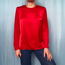 Load image into Gallery viewer, Vintage Red Liz Claiborne Blouse
