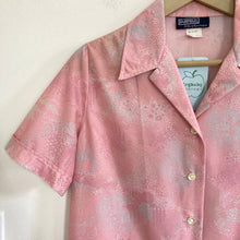 Load image into Gallery viewer, Vintage Fairfield Ultra Separates Pink Button Up Blouse
