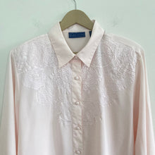 Load image into Gallery viewer, Vintage Karen Scott Embroidered Blouse
