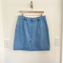 Load image into Gallery viewer, Vintage Bill Blass Denim Skirt
