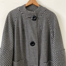 Load image into Gallery viewer, 1960s Mod Houndstooth Overcoat
