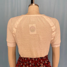 Load image into Gallery viewer, 1970s Cream Knit Top
