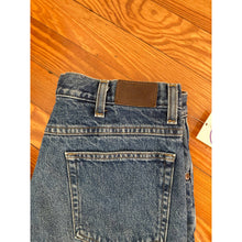 Load image into Gallery viewer, Flannel Lined L.L. Bean Jeans
