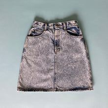 Load image into Gallery viewer, 90s Acid Washed Mini Skirt
